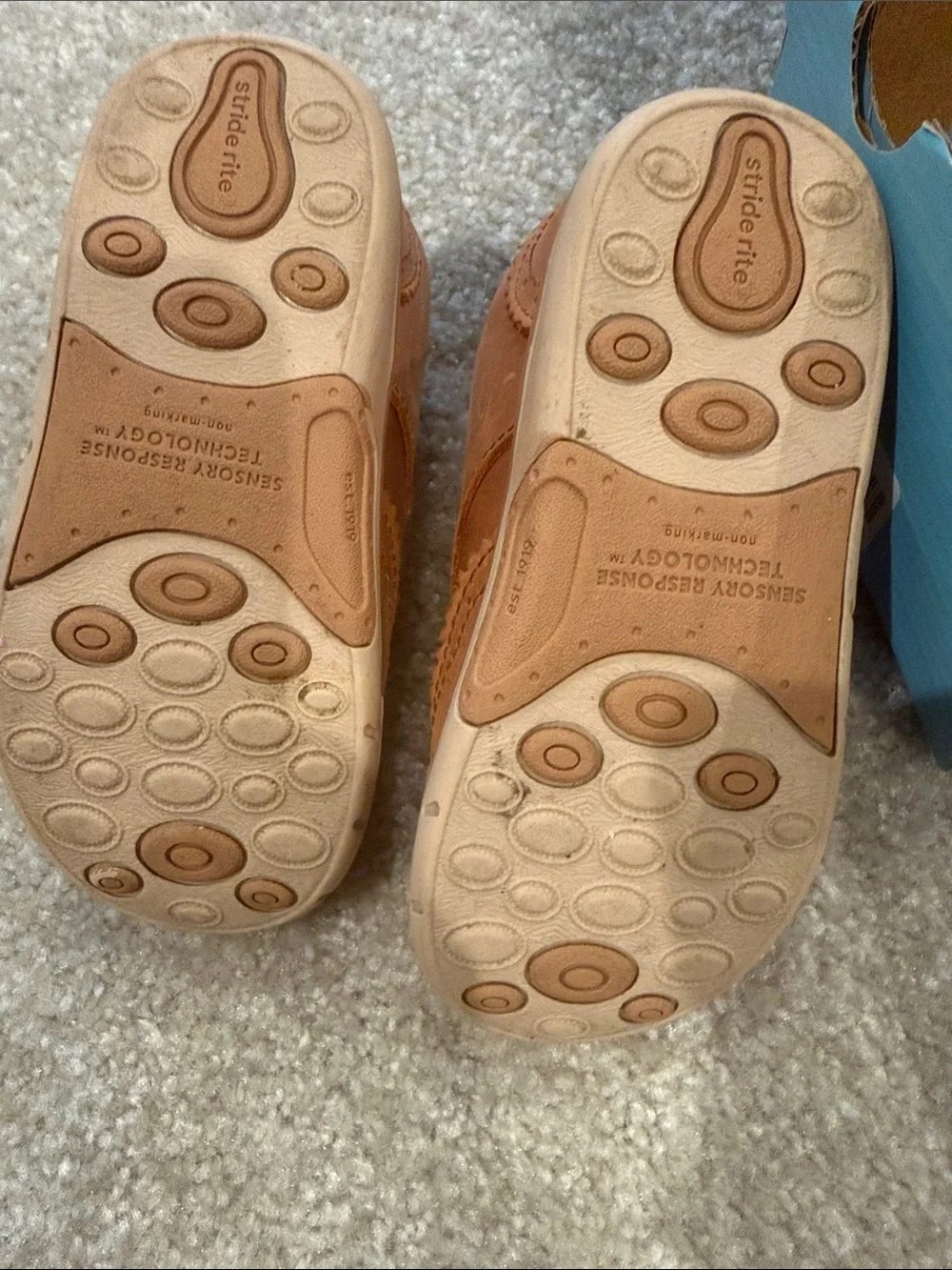Stride Rite Tan Leather Oxford Derbys with Cream Soles
